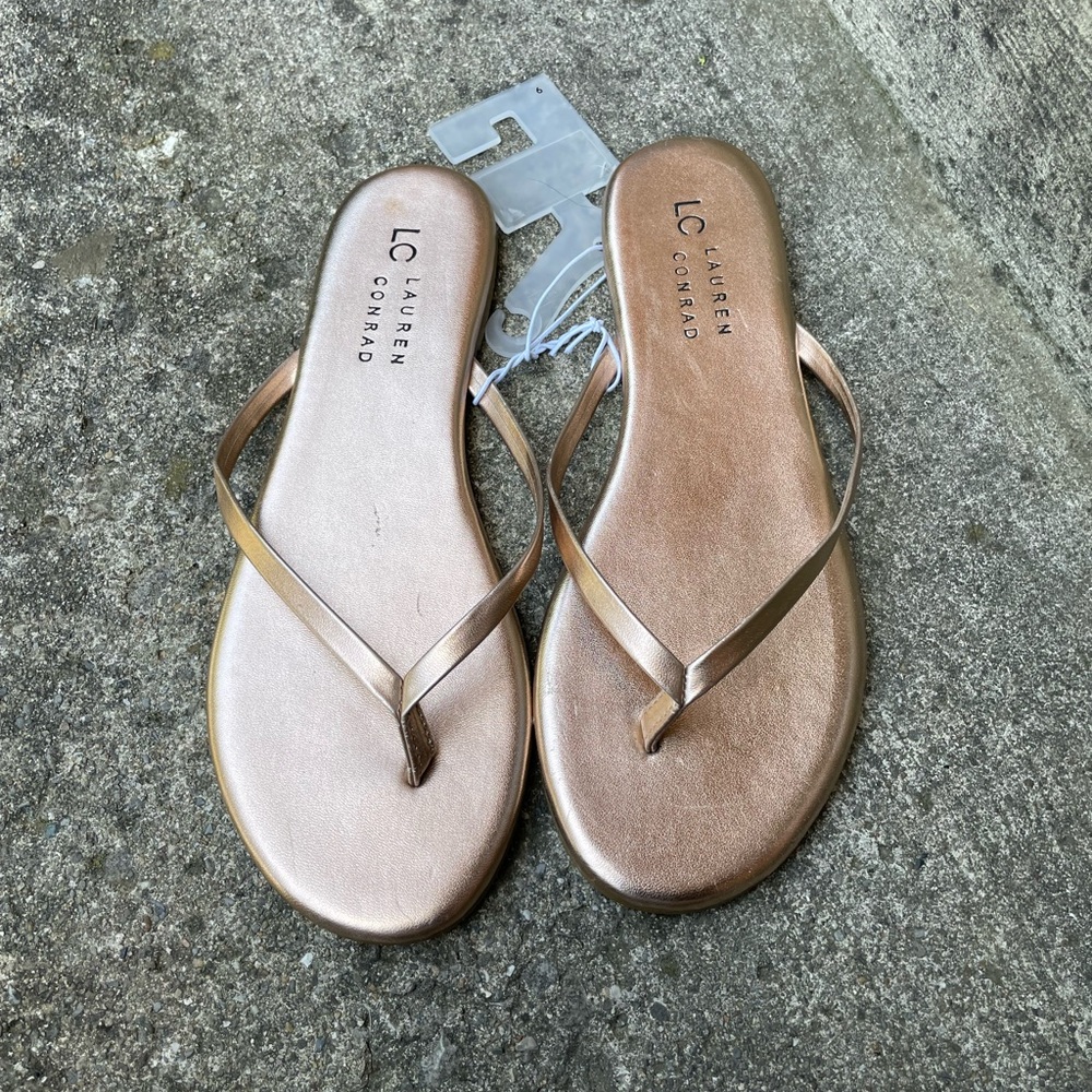 Brand new never worn Lauren Conrad Fashion Flip Flops
